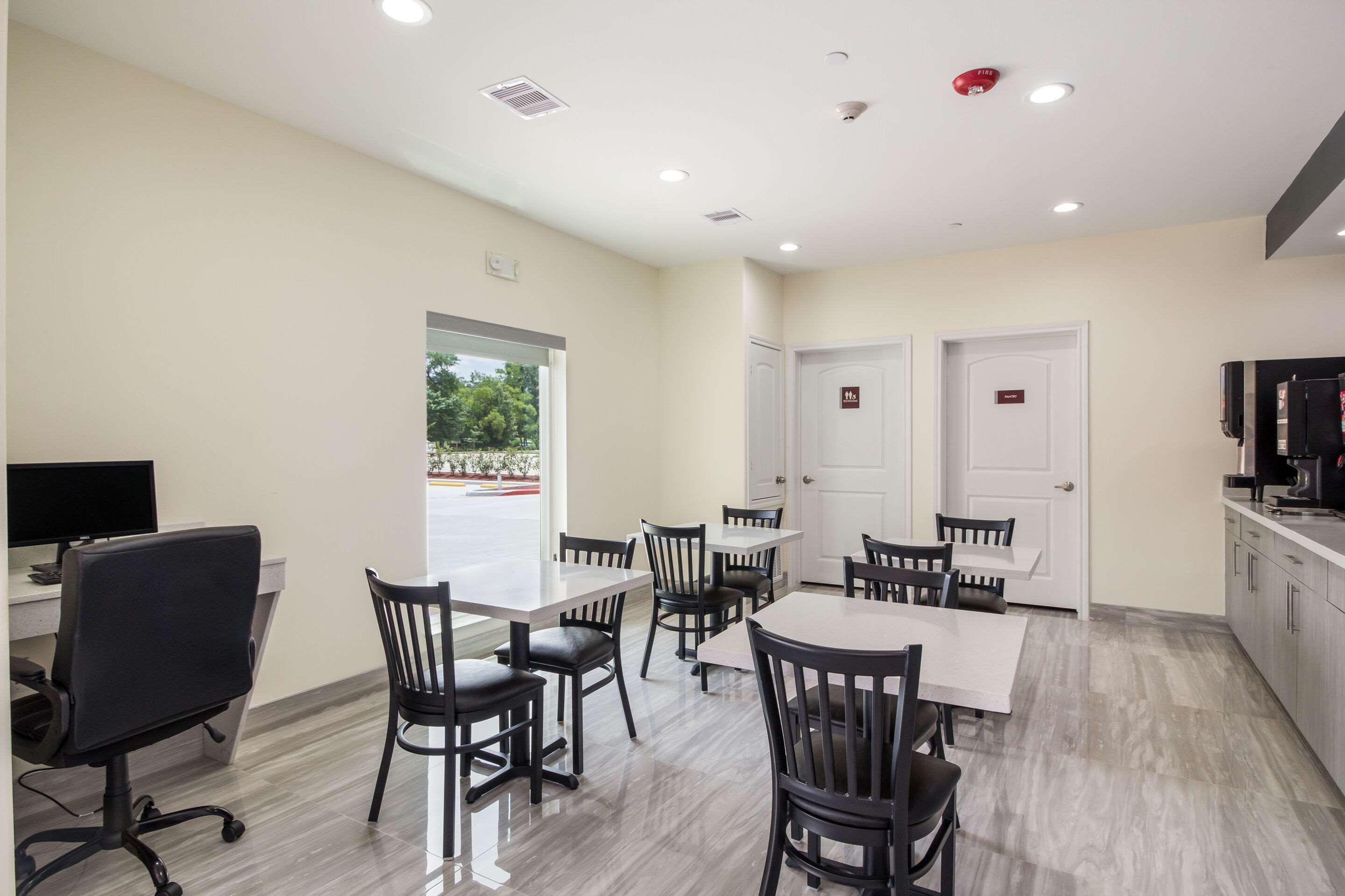 Regency Inn & Suites Humble Fm1960 - Iah Airport Exteriör bild